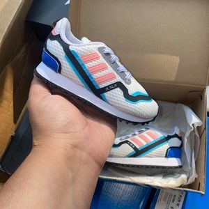 Adidas Zx 750 HD EL I “Glow Pink” Size 5k